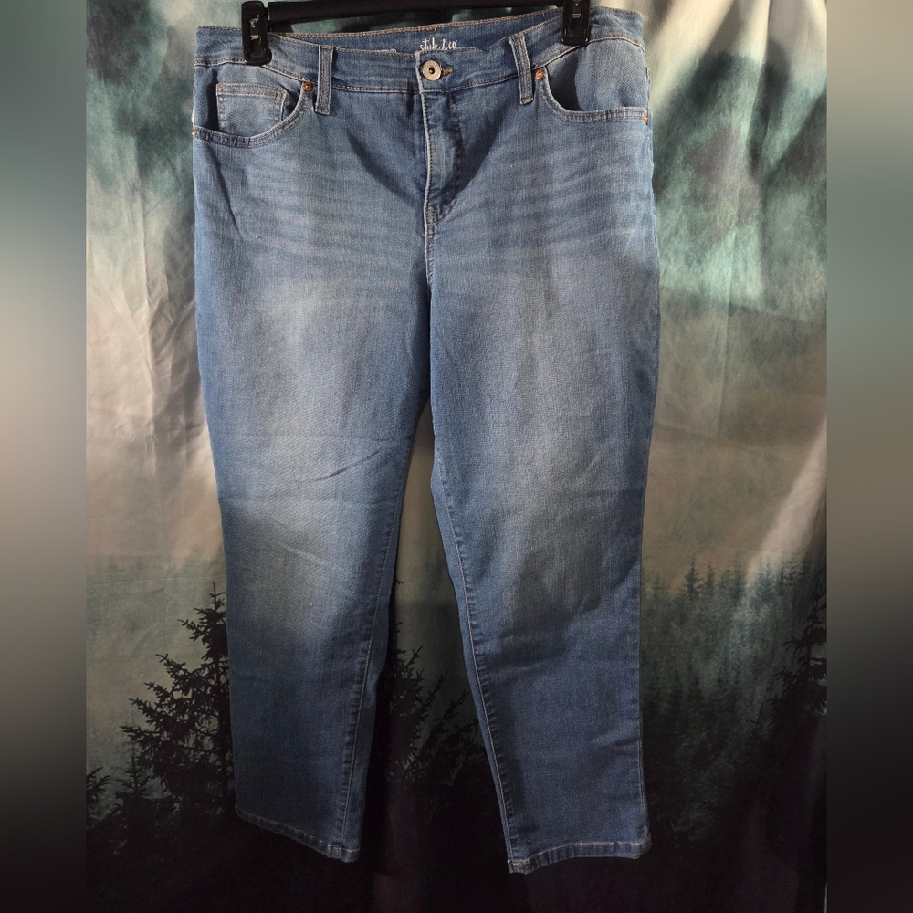 Style & Co. Women's Girlfriend Jeans - Light Wash